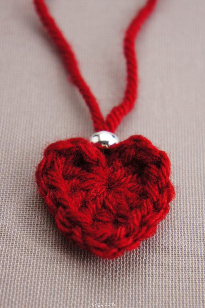 One minute crochet heart pattern | jakigu.com