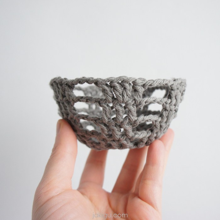 jakigu.com | handmade crochet basket